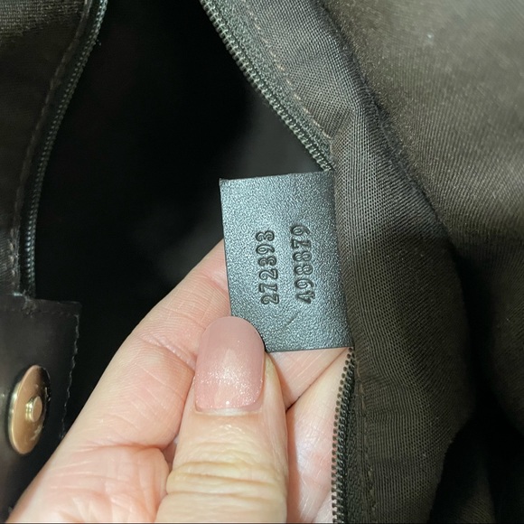 Gucci Brown GG Canvas Convertible Abbey Hobo Bag - Picture 13 of 16